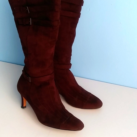 Brown Suede Tall Boots with Buckle Size 6 👢 👢 👢 - Picture 4 of 7